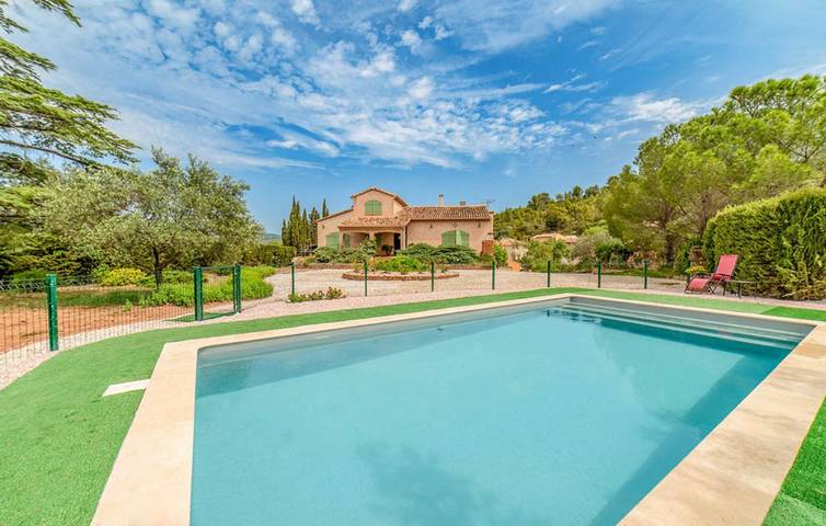 Gîte pour 6 personnes, avec terrasse et piscine - 1