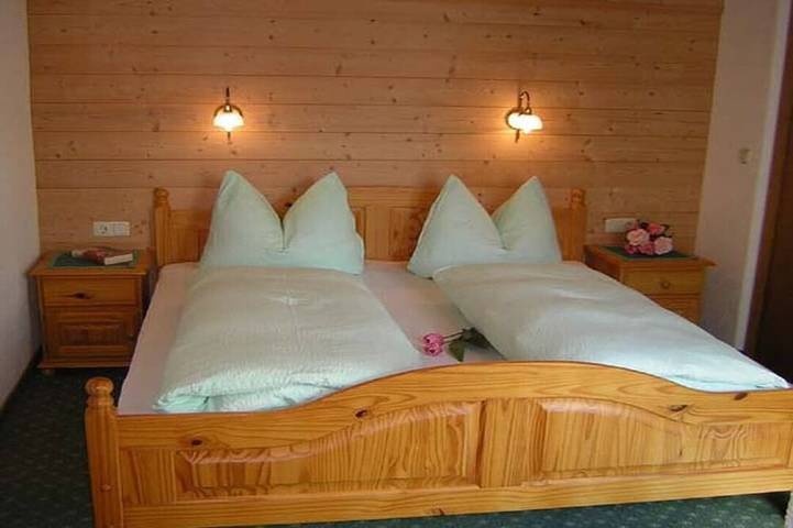 Ganze Wohnung, Haus Guenther,Ferienwohnung für Familien, Paare oder Singels. in Tuxer Alpen, Aschau im Zillertal