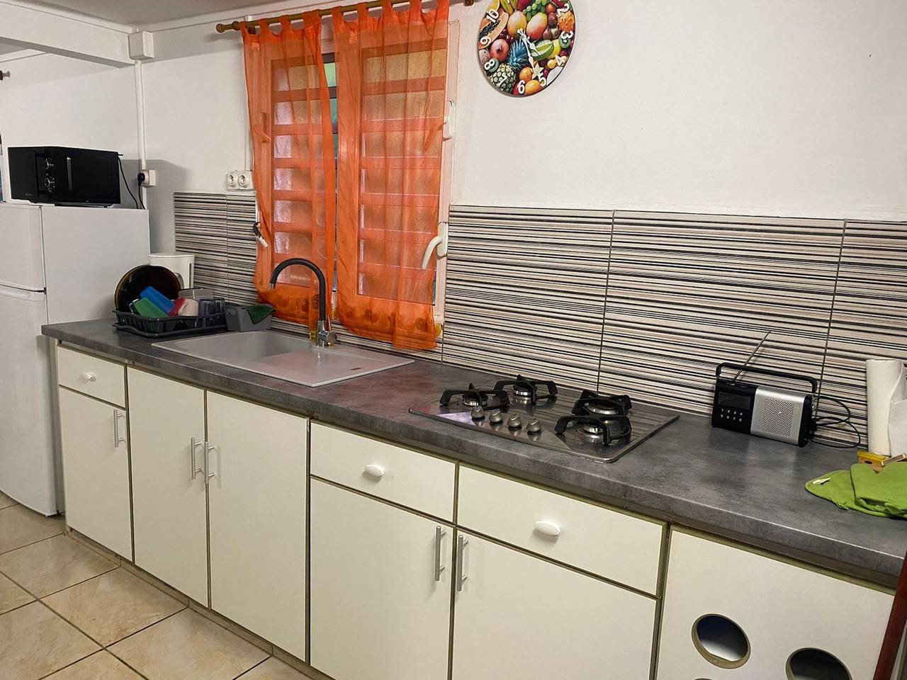 Estudio entero, Estudio encantador con vista al mar en Capesterre-Belle-Eau, 35 m² in Capesterre-Belle-Eau, Guadalupe