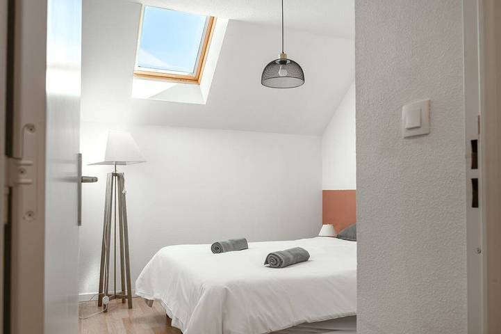 Appartement entier, Duplex avec balcon • Piscine • Près Honfleur in La Rivière-Saint-Sauveur, Région de Lisieux