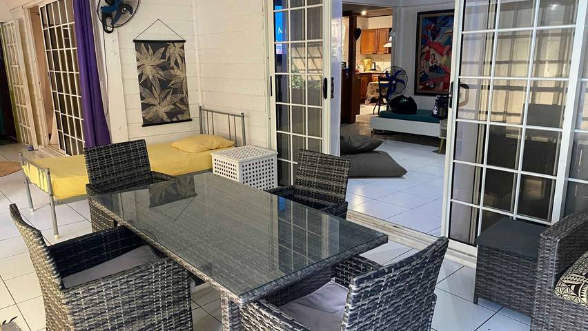 Location de vacances pour 20 personnes, avec jardin et balcon dans Mo'orea - 3