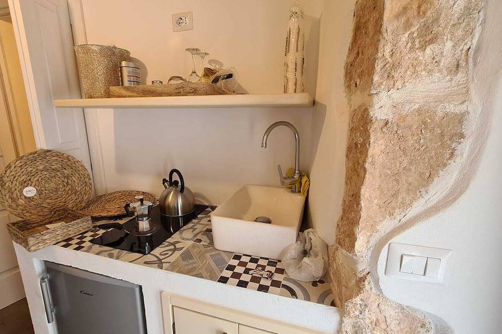 Entire apartment, Apartment in the historic center of Ceglie Messapica, the heart of the Itria valley in Ceglie Messapica, Salento