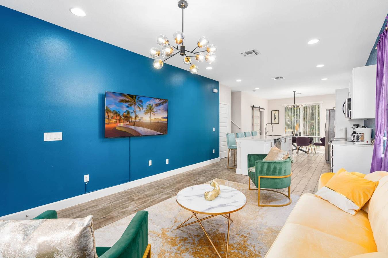 Super Luxe- Sleeps 17 W Designs   Near Disney  in Condado de Osceola