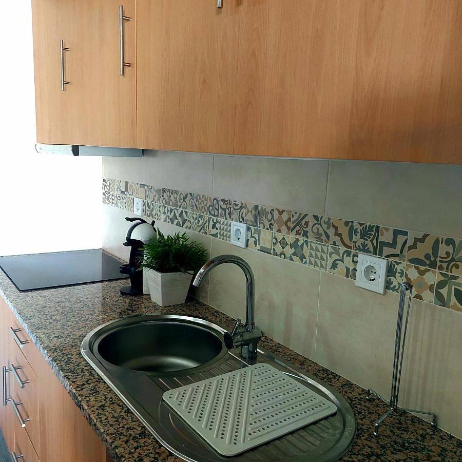 Apartamento inteiro, House 4U - Modern Mezzanine Apartment with Ac, Wi-Fi and Parking - Abrantes in Abrantes e Alferrarede, Rio Tejo
