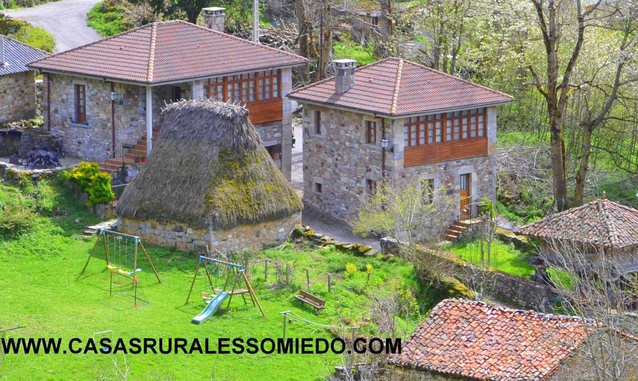 Slit Level Two-Bedroom House in Somiedo, Cordillera Cantábrica