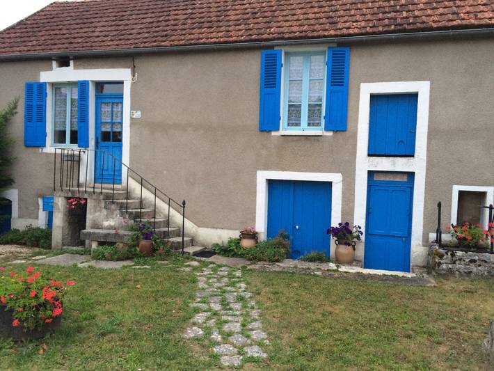 Gîte pour 2 personnes, avec jardin dans Yonne