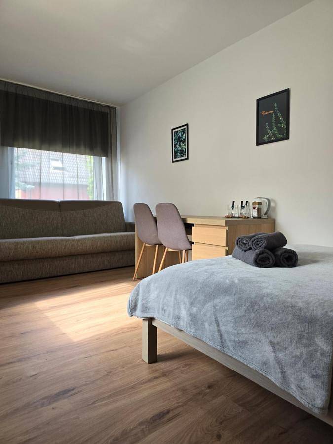 Family Room with Private Bathroom in Wrocław, Dolny Śląsk