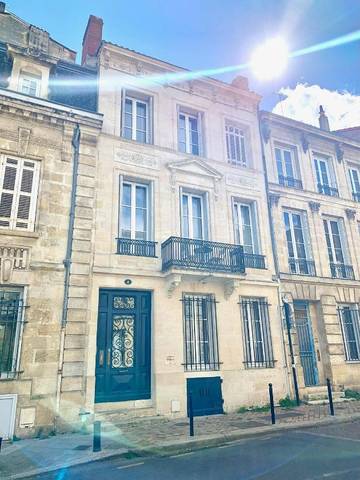 Chambre d’hôte pour 2 personnes, avec vue et balcon à Bordeaux
