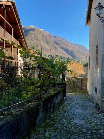 Gîte pour 4 personnes, avec balcon, adapté aux familles à Campertogno - 2