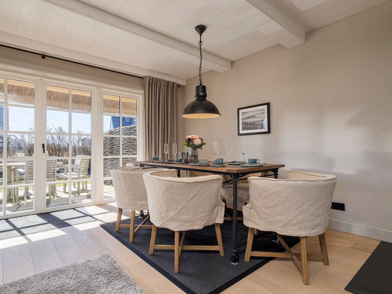 Exkl. Luxus-Hausteil unter Reet mit 4 Zimmern auf ca. 150 m², für bis zu 6 Pers. in Wenningstedt, Sylt