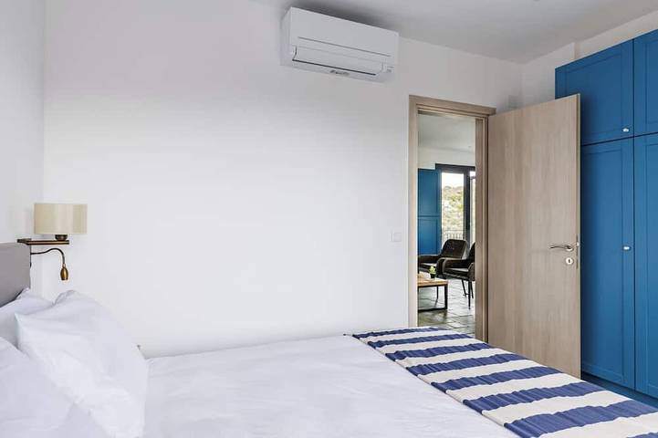 Villa Elissaios  Skopelos Luxury in Sporaden