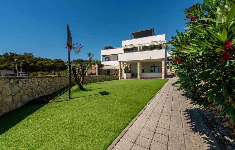 Ferienwohnung für 2 Personen, mit Terrasse auf Pag - 2