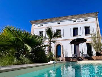 Cottage pour 2 personnes, avec jardin et terrasse ainsi que piscine et vue à Fronsac