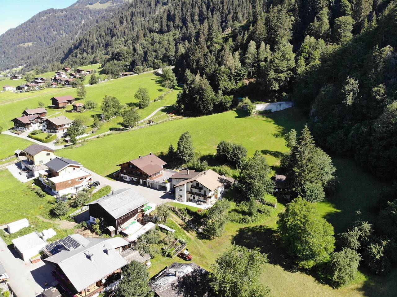 Ganze Ferienwohnung, Frohe Aussicht Appartment/1 Schlafraum/Dusche, Wc in Sankt Gallenkirch, Verwall