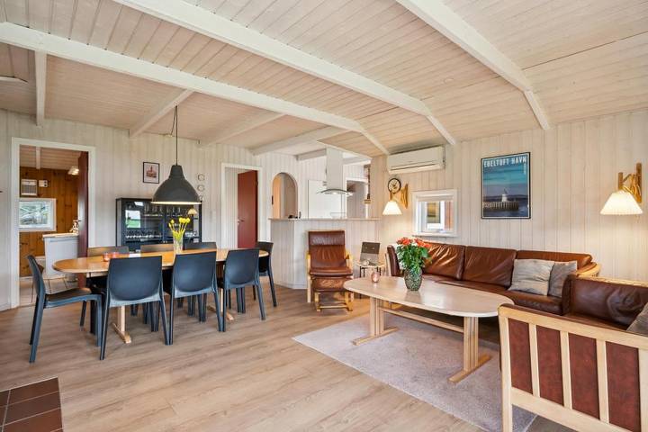 Ferienhaus für 8 Personen, mit Sauna in Ahl Strand - 4