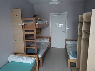 Maison De Vacances pour 50 Personnes dans Haut-Valromey, Jura Francais, Photo 3