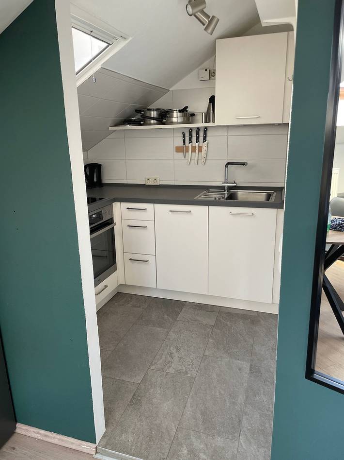 Ganze Ferienwohnung, Moderne Ferienwohnung mit Balkon und Klima in Neufraunhofen, Ostbayern