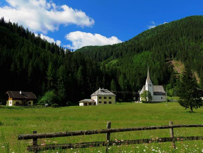Gemütliches Ferienhaus in ruhiger Lage in Krems in Kärnten, Lieser-Maltatal