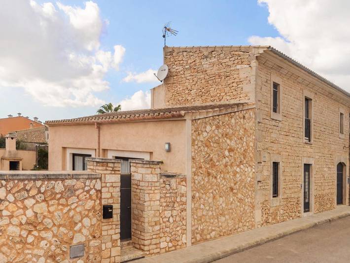 Finca für 4 Personen, mit Terrasse und Pool in Es Llombards - 3