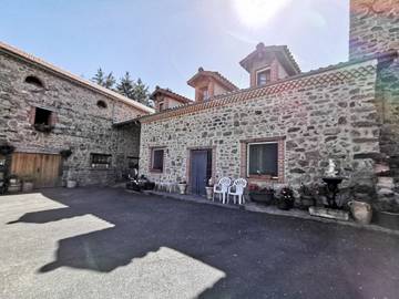 Gîte pour 8 personnes à Lorlanges