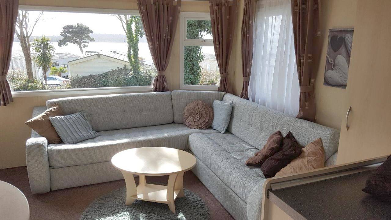 Pine Ridge 59 Rockley Park Poole with sea view sleeps six in Poole, Poole Harbour