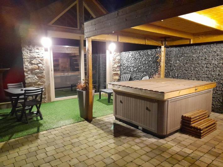 Location de vacances pour 2 personnes, avec sauna ainsi que jardin et vue au Province de Luxembourg - 4