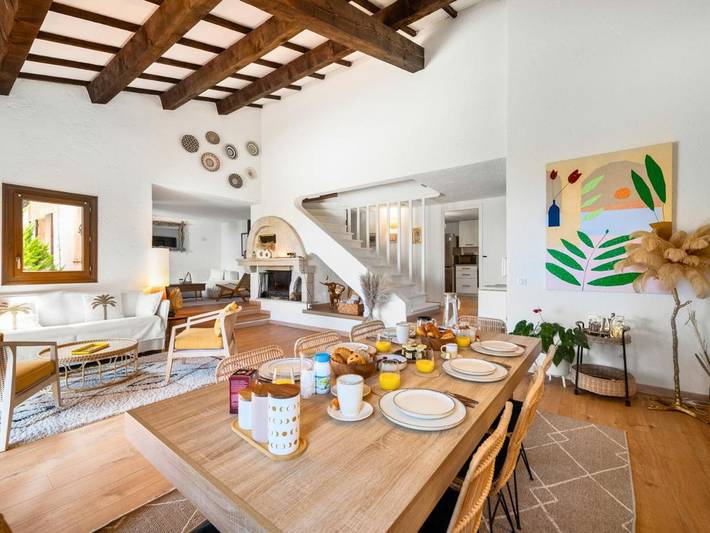 Villa pour 13 personnes, avec piscine ainsi que vue et jardin, adapté aux familles à Beausoleil - 3