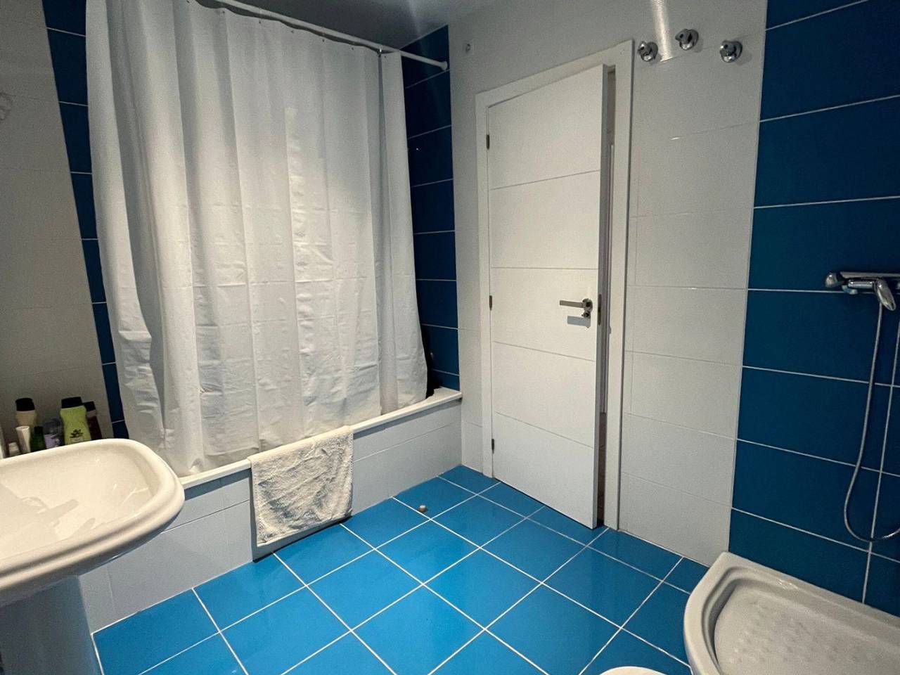 Entire apartment, Cozy family apartment with terrace and pool in El Verger in el Verger, Costa Blanca