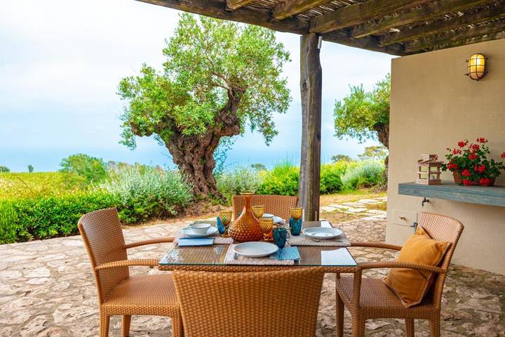 Hotel für 4 Personen, mit Terrasse und Garten sowie Pool auf Elba - 2