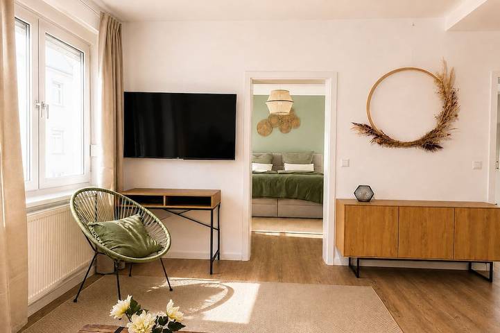 Ganze Wohnung, Happy Place - zentrales City Apartment mit Küche - modern, gemütlich, fußläufig in Bad Lippspringe, Kreis Paderborn