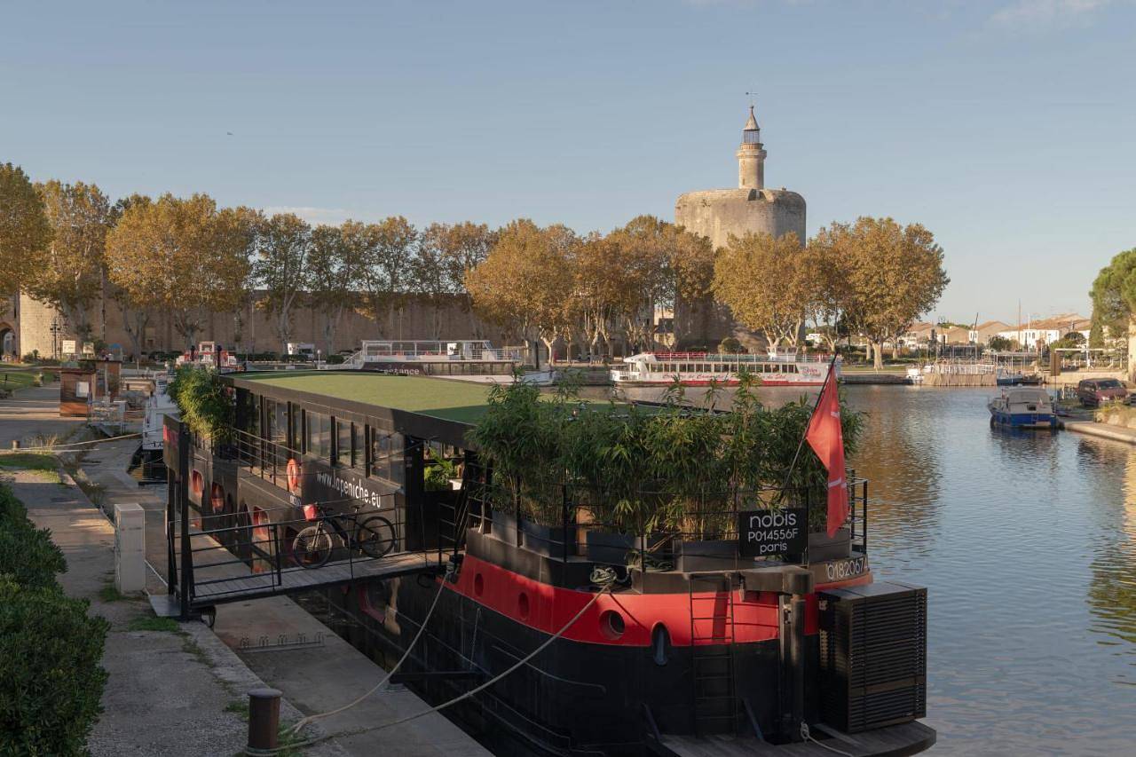 La Peniche - Bed And Bicycle - Aigues Mortes in Aigues-Mortes, Côte d'Améthyste