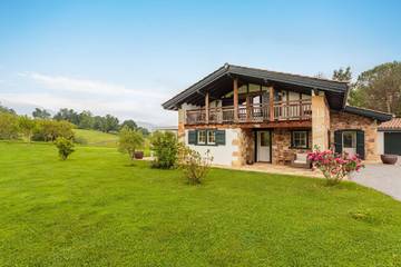 Location de vacances pour 6 personnes à Sare