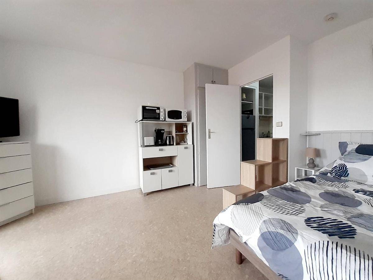 Appartement entier, One-Bedroom Apartment in Dax, Région de Dax