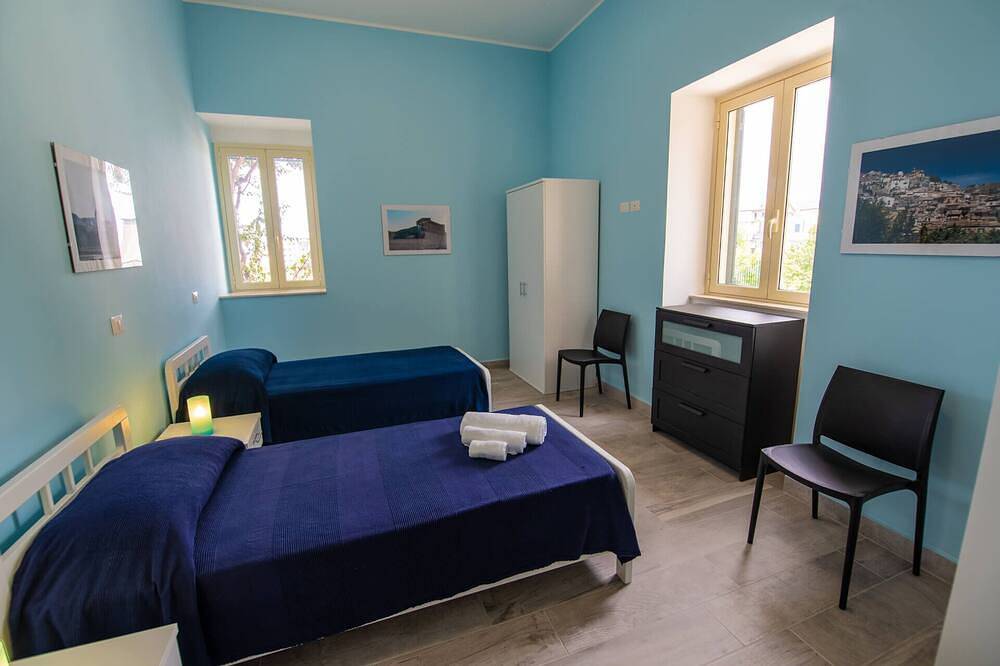 Ganze Wohnung, Private Terrace with Panoramic View of the Aeolian Islands - Pool and Wifi - Apt Vulcano in Patti, Messina Provinz