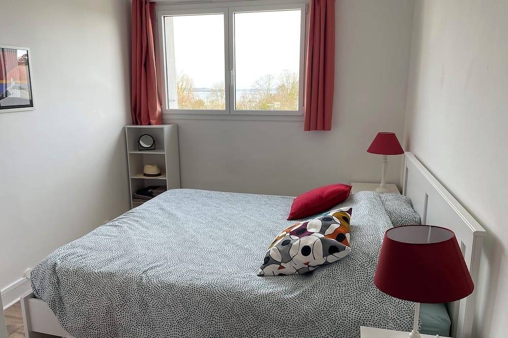 Apartamento entero, Vue sur Mer, 200 m de la Plage, Appartement en Coeur de Station. Idéal Couple in Plougonvelin, Región de Brest