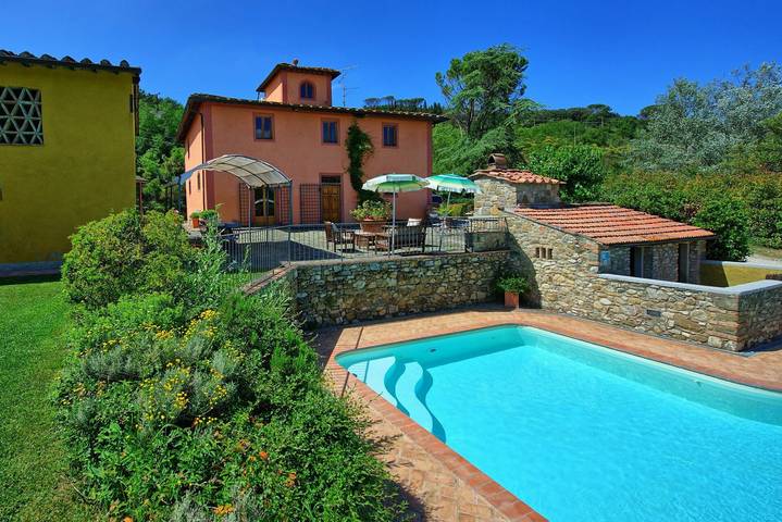 Casa vacanza per 12 persone, con Piscina a San Casciano in Val di Pesa