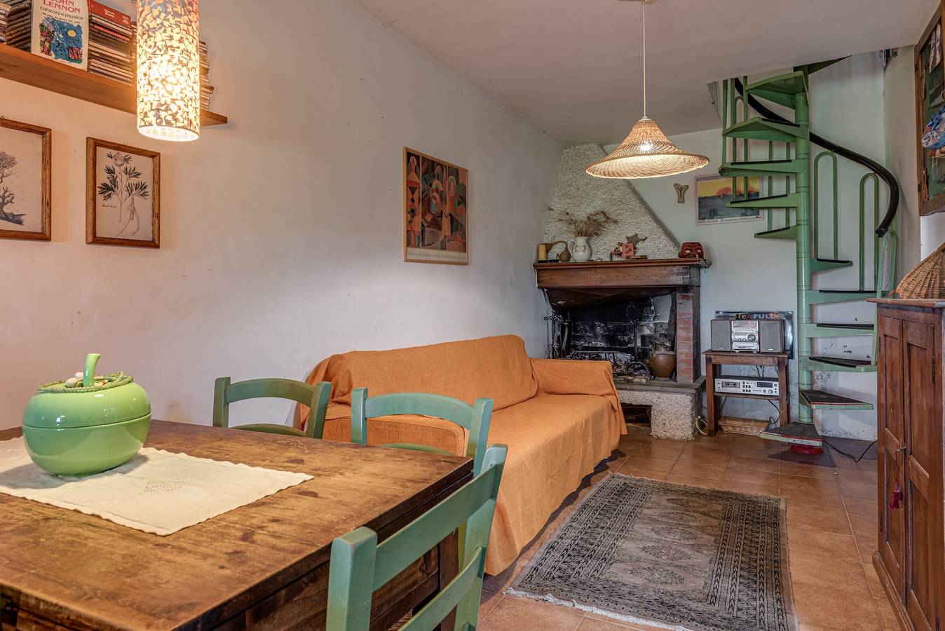 Holiday Home 'Leccio Relax Con Vista' with Private Garden, Wi-Fi and Air Conditioning in Vinci, Prowincja Florencja
