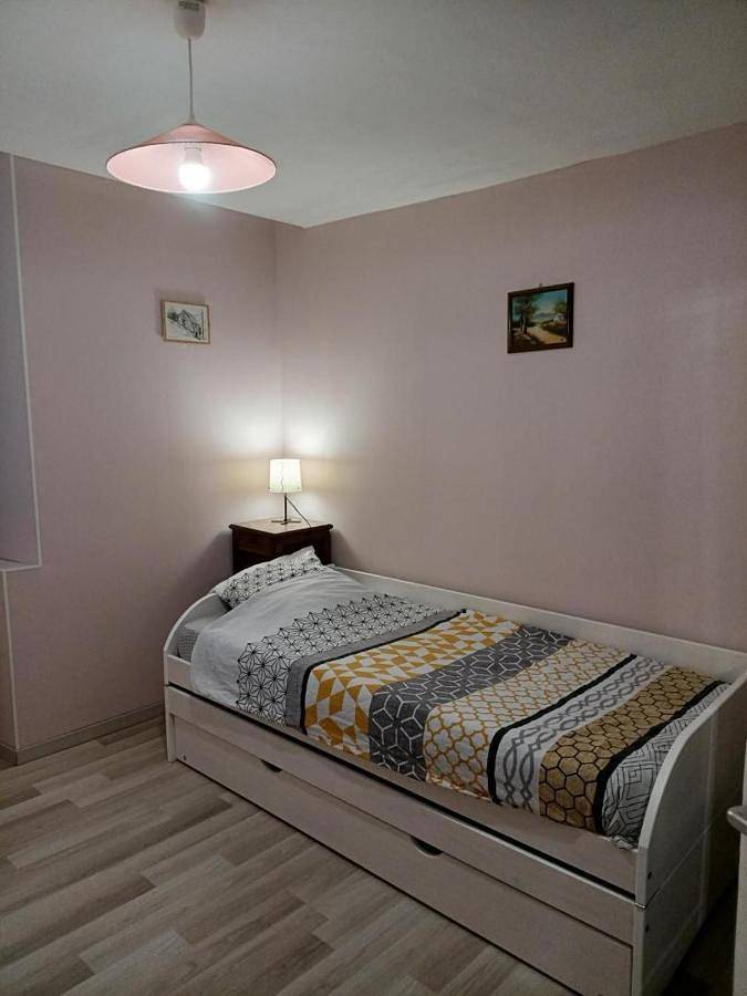 Location de vacances pour 8 personnes, avec jardin à Vicq-sur-Gartempe - 4