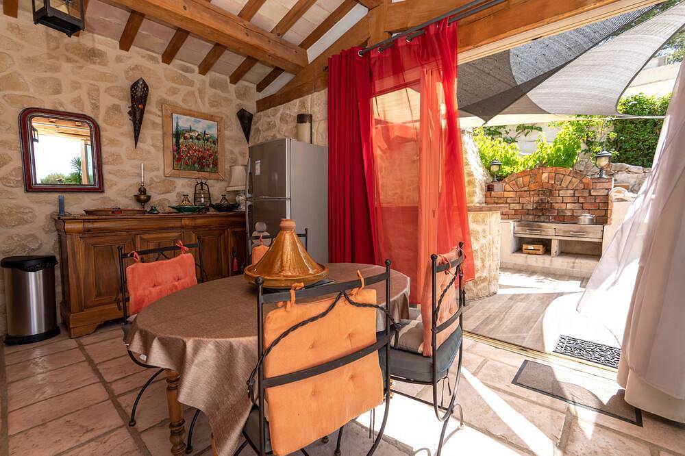 Superbe pavillon avec piscine privée, vue sur la mer et le cap Canaille à Cassis in Cassis, Parc national des Calanques