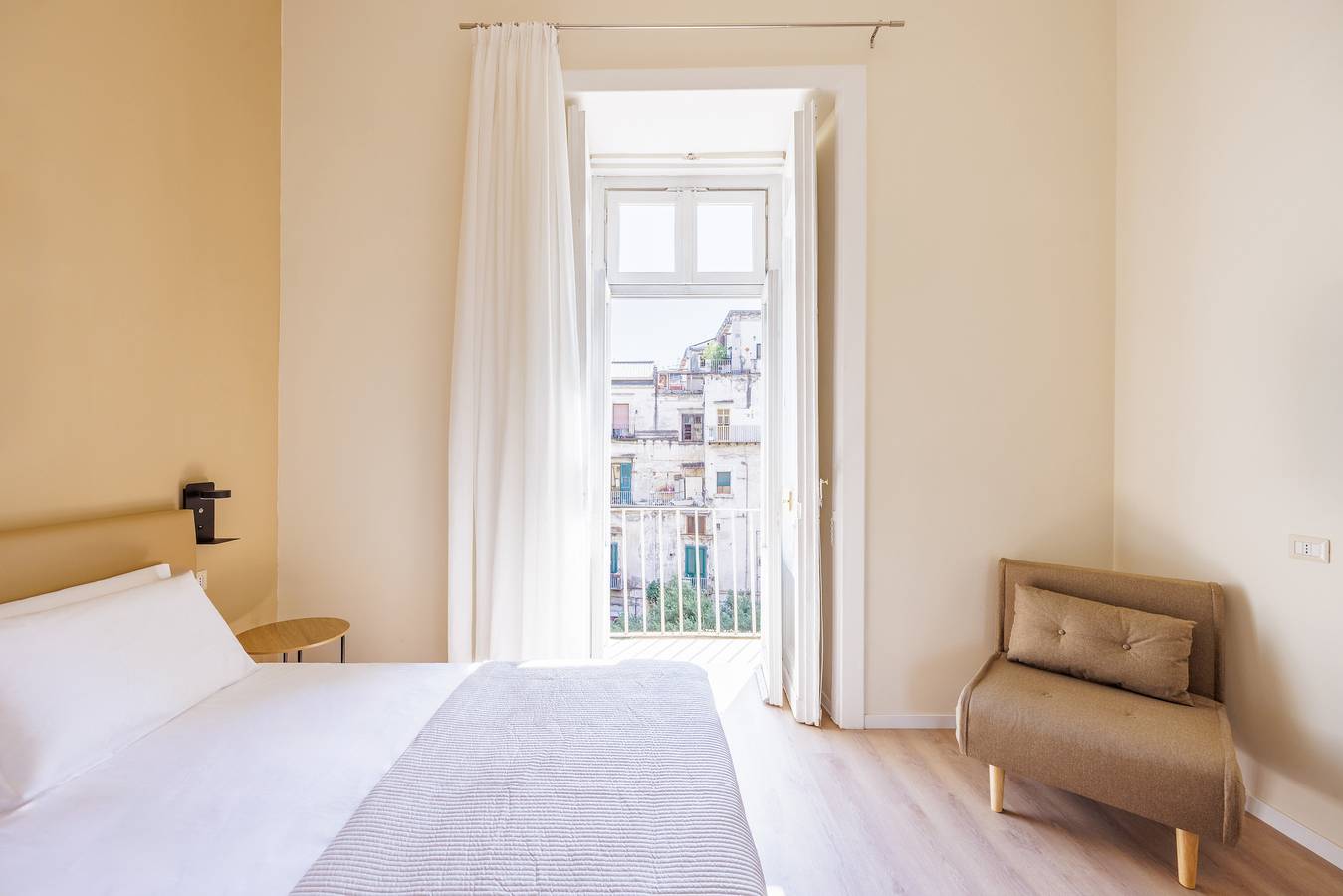 Terrazze tra i musei - Triple room 1A in Napoli, Napoli e dintorni