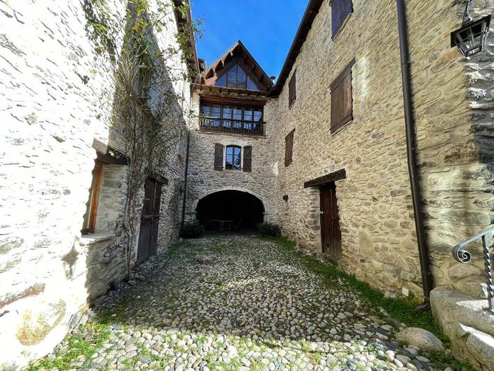 Gîte pour 6 personnes, avec terrasse et vue dans Cerler - 4