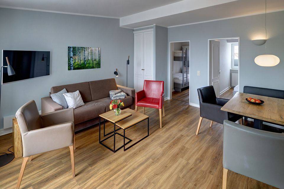 Ganze Wohnung, Offene, lichtdurchflutete 3-Raum-Ferienwohnung im Herzen der Stadt! in Norderney Weststrand, Norderney