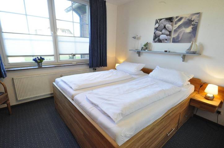 Ferienwohnung für 2 Personen, mit Terrasse in Werdum - 3