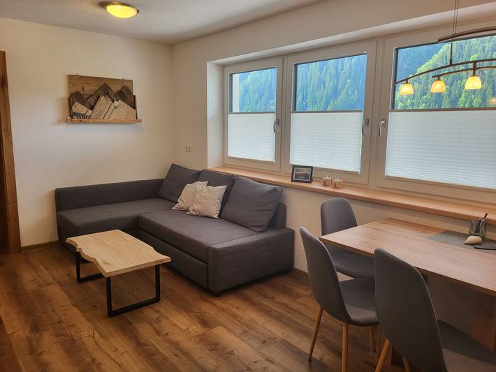 Ferienwohnung für 2 Personen, mit Balkon in See - 2