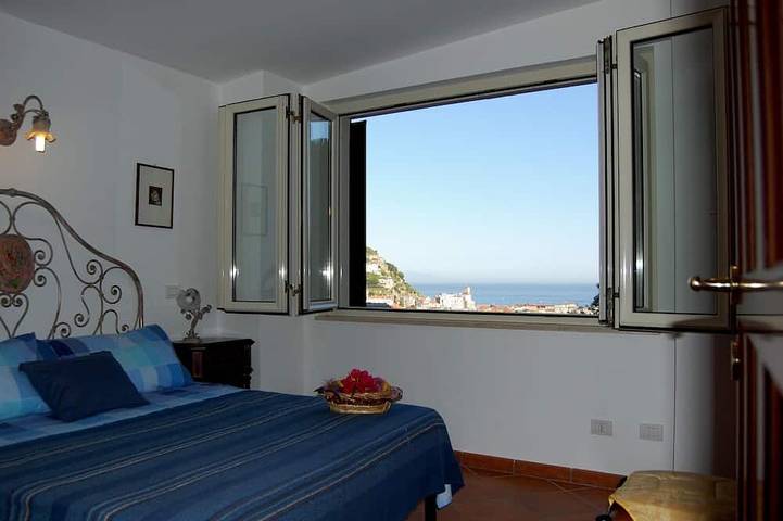 Location de vacances pour 7 personnes, avec balcon et jardin à Minori - 3