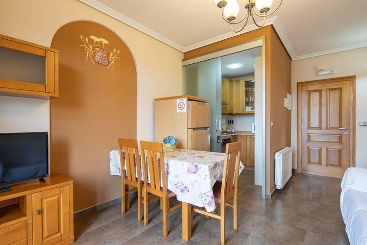 Gîte pour 3 personnes, avec jardin et balcon à Cangas - 3