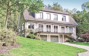 Location de vacances pour 15 personnes, avec jardin et sauna, animaux acceptés dans Région de Liège