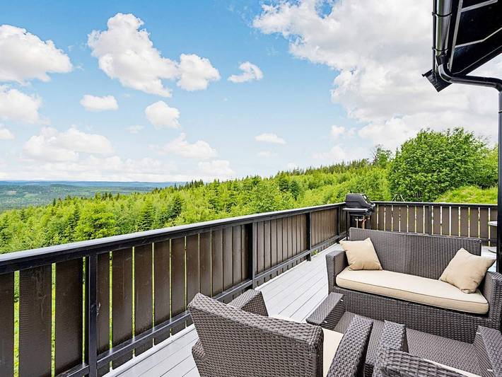 Feriehus for 8 personer, med terrasse, barnevennlig i Oppland