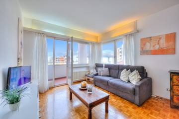 Vacation Rental for 4 Guests in Lugano, Lake Lugano, Picture 2