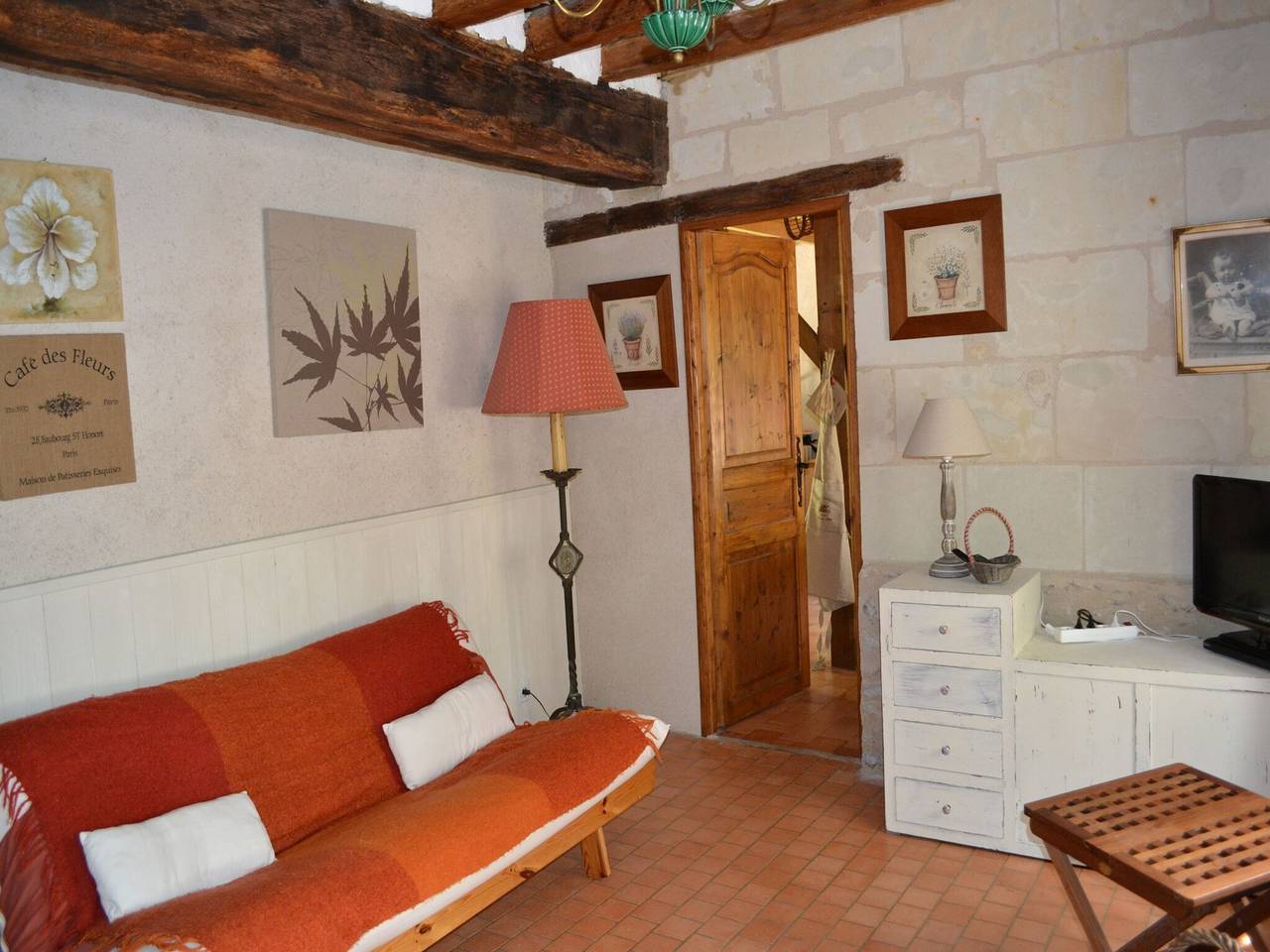 Cozy Holiday Home in Brion with Swimming Pool in Brion, Angers und Umgebung